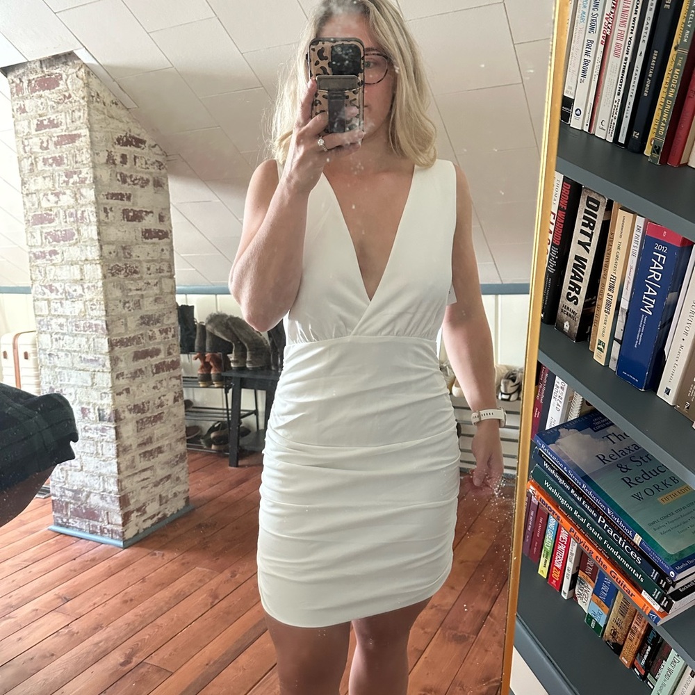 White Sleeveless V-Neck Dress